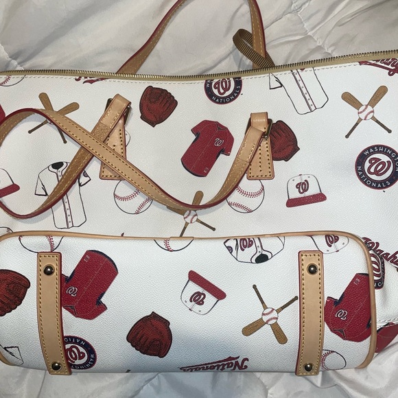 Nationals Dooney and Bourke bag - Picture 3 of 5